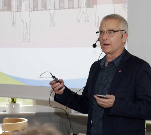 Bengt Storbacka kallade byggnationen "ett spadtag för framtiden".